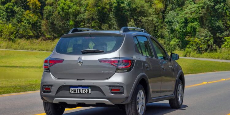 Другой Renault Sandero Stepway получил новый мотор и вытеснил из гаммы обычный хэтч — АВТО НОВОСТИ