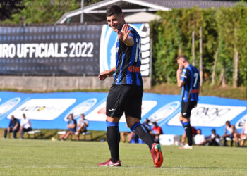 Источник: Малиновский подписал новый контракт с «Аталантой» (15 октября 2022 г.) — Новости футбола