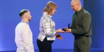 Шмигаль нагородив учителів на церемонії Global Teacher Prize Ukraine