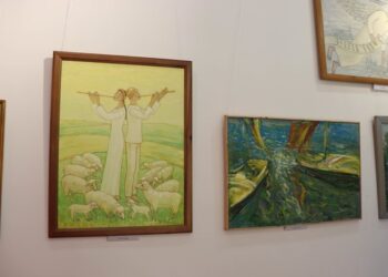 Мистецтво під час війни: в Арцизькій арт-галереї експонуються картини місцевих митців