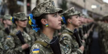 Рада прийняла закон про добровільний військовий облік для жінок