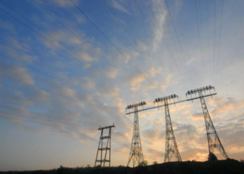 Удар РФ по Киевщине: поврежден энергетический объект, возможны веерные отключения света