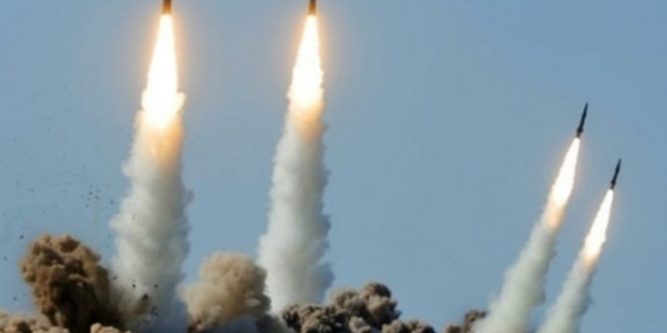 Україна — під масованою ракетною атакою