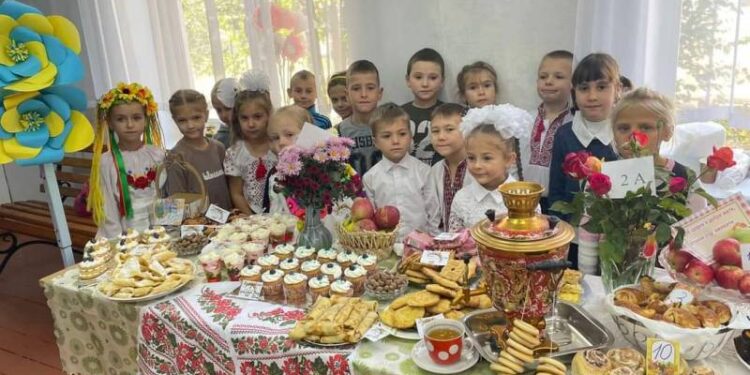 В школах Ізмаїльського району відбулися благодійні ярмарки на підтримку ЗСУ