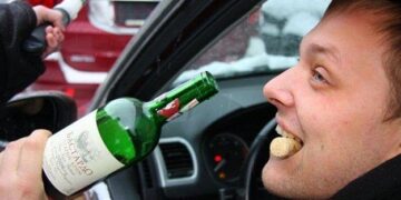 Житель Березівського району заплатить подвійний штраф: за нетверезе водіння й пропозицію правоохоронцям «вирішити» все на місці — Новини Одеської області