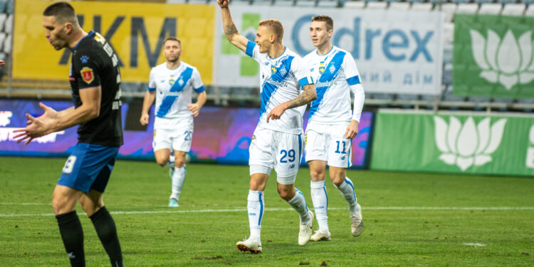 Виталий Буяльский ушел в отрыв в гонке бомбардиров УПЛ (6 ноября 2022 г.) — Новости футбола