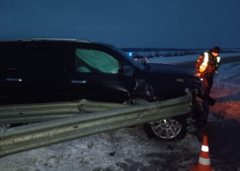 На житомирській ділянці траси Київ-Чоп розбився позашляховик, є поранені. ФОТО | Кримінальні новини