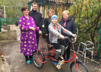 ФК «Динамо» (Киев) и Фонд братьев Суркис помогают мальчику в борьбе со страшной болезнью (10 ноября 2022 г.) — Новости футбола