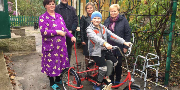 ФК «Динамо» (Киев) и Фонд братьев Суркис помогают мальчику в борьбе со страшной болезнью (10 ноября 2022 г.) — Новости футбола