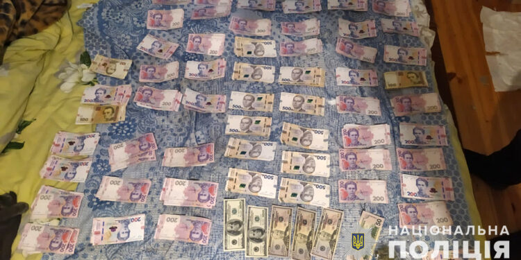 На Запоріжжі у затриманого дилера вилучено наркотиків майже на мільйон гривень. ФОТО | Кримінальні новини