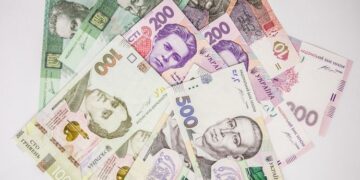 Дефіцит державного бюджету перевищив 13 млрд грн
