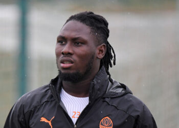 Ласина Траоре: «Если я могу играть в Украине, почему другие не могут?» (12 ноября 2022 г.) — Новости футбола