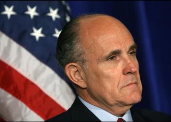 Адвокат Трампа навідається до Зеленського