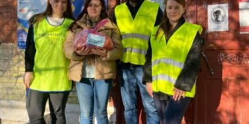 Команда Львівського регуляторного хабу допомогає ВПО у Червонограді – Новини Львова та області