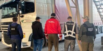 На Львівщині правоохоронці виявили ще одну схему незаконного переправлення через кордон чоловіків призовного віку. – Новини Львова та області