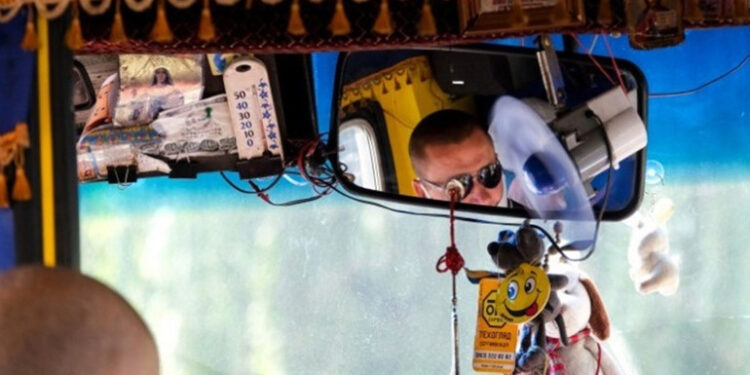 Мешканці Біляївки звертаються до водіїв з проханням: не вмикати російську музику в салонах –