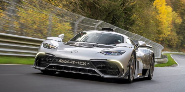 Не зря старались: суперкар-долгострой Mercedes-AMG One установил рекорд Нюрбургринга — АВТО НОВОСТИ