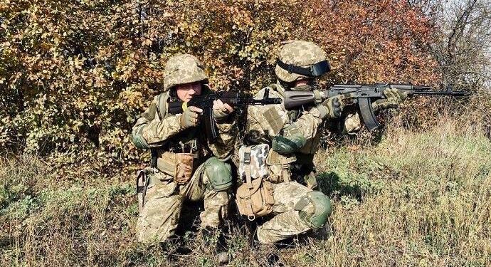 Оккупанты атаковали Силы обороны около десяти населенных пунктов, — Генштаб