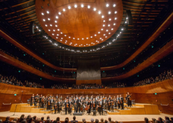Студенти-музиканти зіграють з одним з найпотужніших симфонічних оркестрів України |