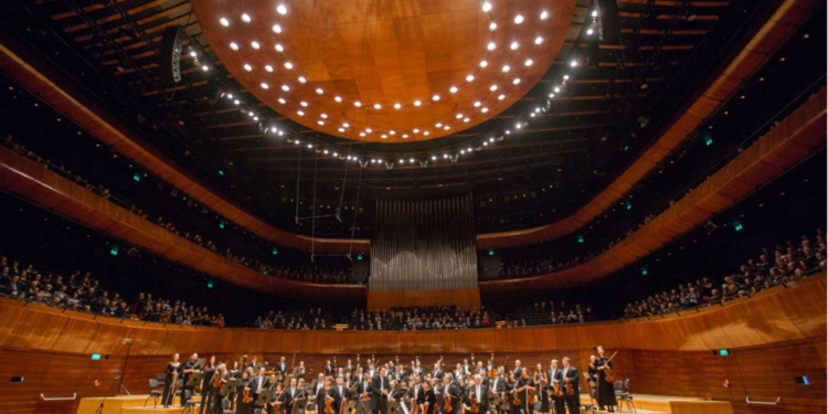 Студенти-музиканти зіграють з одним з найпотужніших симфонічних оркестрів України |