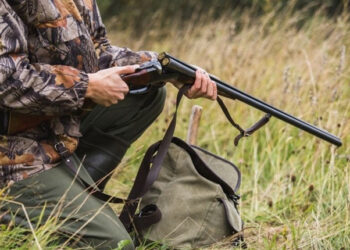 У Ширяївському районі мисливець вистрелив у дівчинку, бо думав, що то лисиця  –