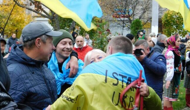 В Одеській області зустріли захисників, які повернулися додому з російського полону — Новини Одеської області