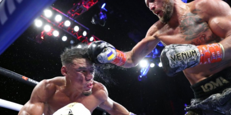 Василий Ломаченко победой над Ортисом отметил возвращение в бокс