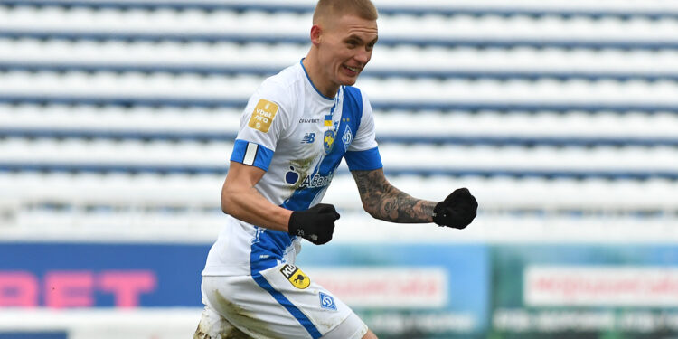 Игроки «Динамо» назвали лучших в чемпионате Украины в 2022 году. Полные итоги опроса (25 декабря 2022 г.) — Новости футбола