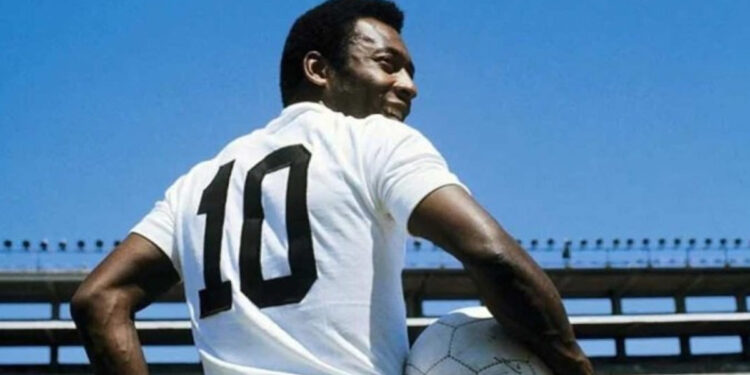 В «Сантосе» нет единства относительно изъятия в клубе 10-го номера в честь Пеле (31 декабря 2022 г.) — Новости футбола