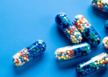 Зеленский подписал новый закон о лекарствах: что изменится