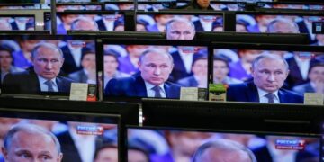 Ткаченко назвав російські телеканали, які потрапили у дев’ятий пакет санкцій ЄС