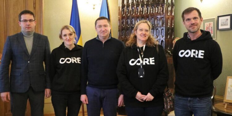 Шон Пен не зупиняється допомагати Львівщині – Новини Львова та області