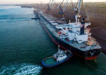 Директор порта в Одесской области присвоил более миллиона