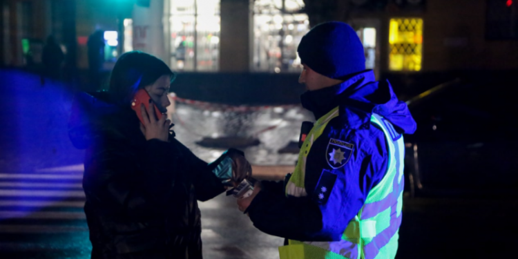 Ізмаїльські патрульні провели акцію «Світло переможе темряву»