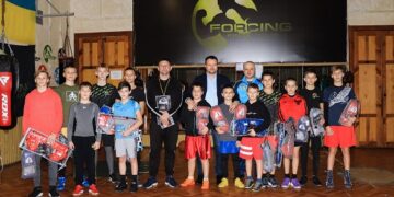 Юні боксери Черкас тепер мають новий інвентар