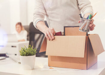 Как нужно действовать, если вас незаконно уволили с работы — Суспільство Одеси