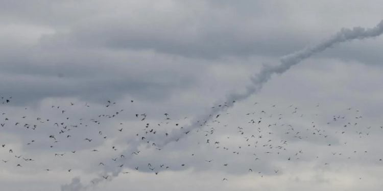 Масована атака РФ 5 грудня: в «Укренерго» підтвердили влучання ракет