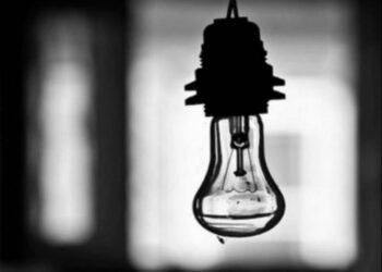 Українці зможуть безкоштовно отримати по 5 енергозберігаючих LED-ламп