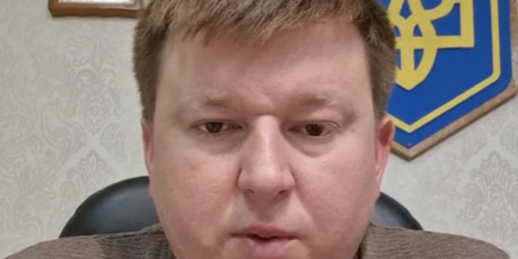 В Арцизе разрушено взрывами два дома, четыре дома пострадали чуть меньше, имеется двое раненых —