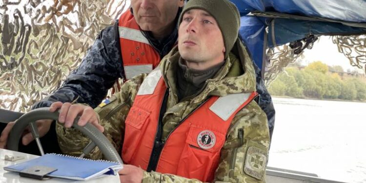 В навчальному Центрі морської охорони стражі кордону вчилися управляти малим прикордонним катером