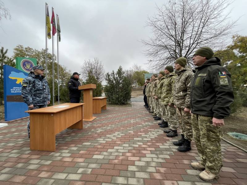 В навчальному Центрі морської охорони стражі кордону вчилися управляти малим прикордонним катером