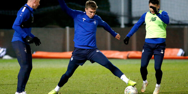 Сергей Сидорчук: «Начинаем работать над тем, чтобы у наших болельщиков в 2023 году было много положительных эмоций» (21 января 2023 г.) — Новости футбола