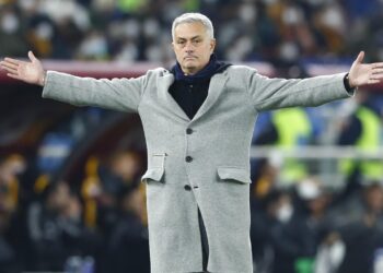 Жозе Моуринью: «Рома» не может просто купить Мудрика за 100 миллионов евро» (16 января 2023 г.) — Новости футбола