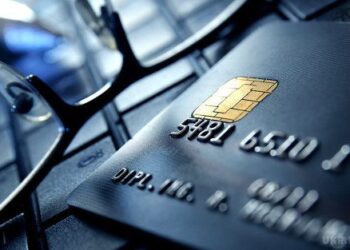 Українські банки банкротують через грандіозну схему дерибану