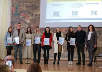 Близько 4 тисяч школярів зі всієї Львівщини прослухали цьогоріч курс лекцій про те, як піклуватися про своє здоров’я – Новини Львова та області