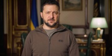 «Звуки перемоги почує вся Україна»: Зеленський привітав із Днем Соборності