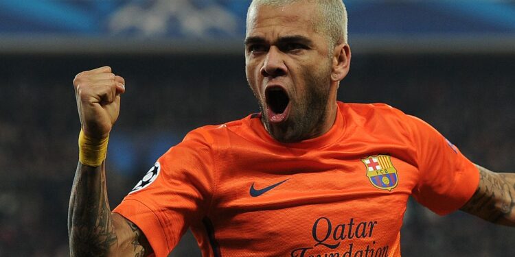 Хави Эрнандес прокомментировал арест Дани Алвеса (21 января 2023 г.) — Новости футбола