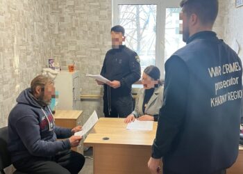 На Харківщині чоловіка затримали за «найпопулярніший» злочин — п’яну різанину | Кримінальні новини