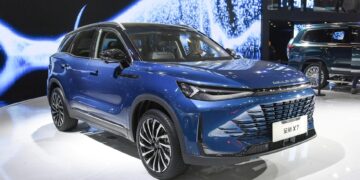 Готовящийся к дебюту в РФ флагманский кроссовер Beijing X7 пережил рестайлинг — АВТО НОВОСТИ