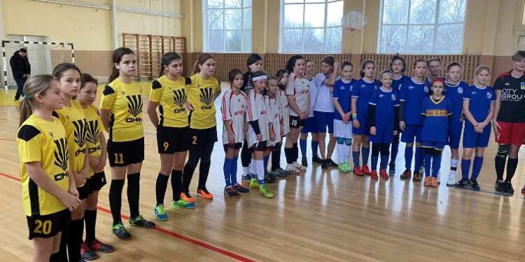 Команда Арцизької ДЮСШ у турнірі з футзалу серед дівчат у м.Роздільна